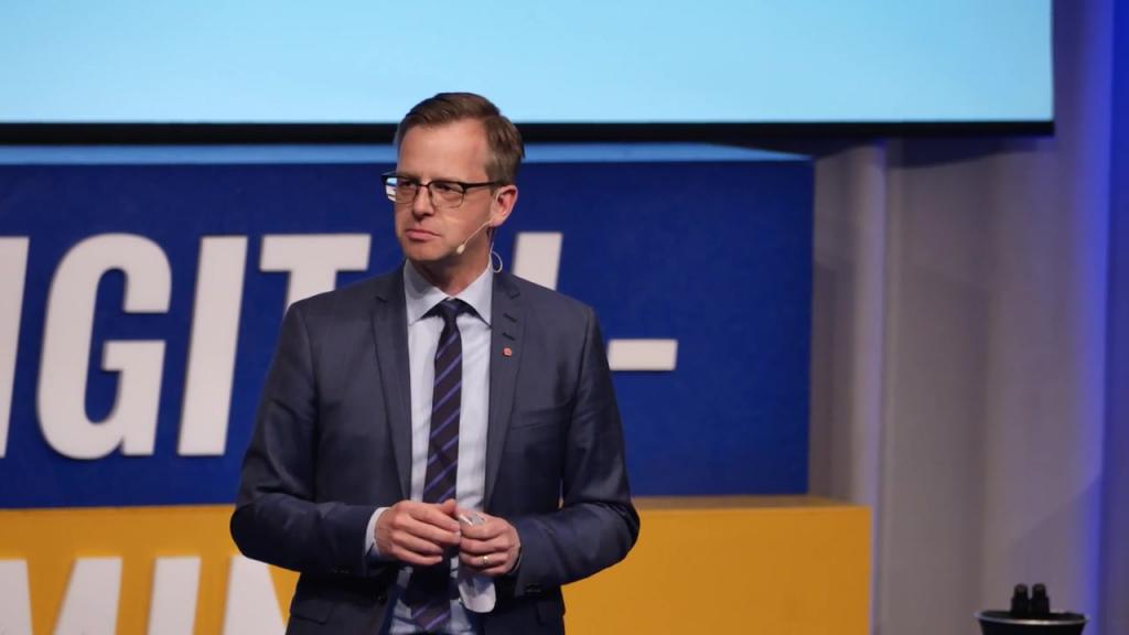 Mikael Damberg